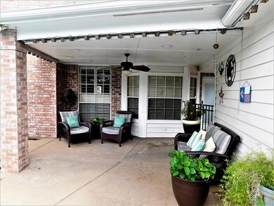 17011 Laguna Springs Dr, Houston, TX 77095 - photo 5