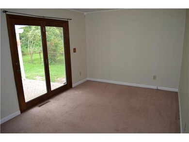 1263 Vinewood Dr, Columbus, OH 43229 - photo 7