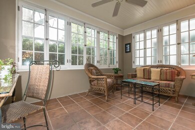 4105 Roland Ave, Baltimore, MD 21211 - photo 6