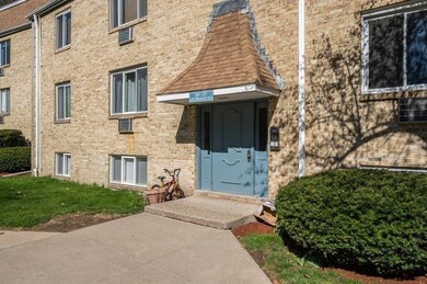 300 Swanson Rd unit 218, Boxborough, MA 01719 - photo 2