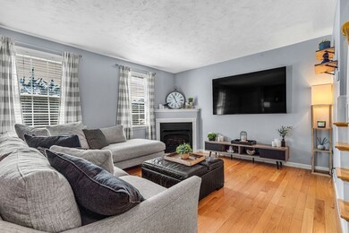 627 Thurston St unit 627, Wrentham, MA 02093 - photo 4