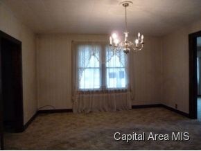 552 S East St, Virginia, IL 62691 - photo 3