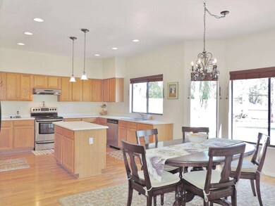 7 Dinning and Kitchen