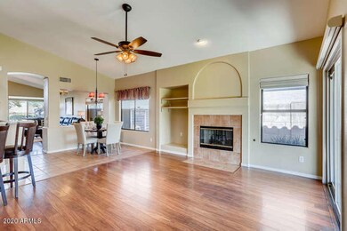 3905 E Kristal Way Phoenix AZ-small-005-