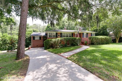 1728 Peachtree Cir S-large-004-020-A6641