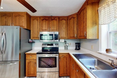 106 Dougherty Ln, New Boston, NH 03070 - photo 6