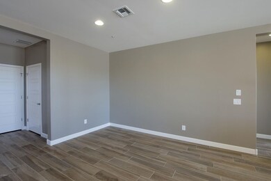 007_Dining Area