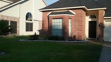 15506 Hatfield Hollow Dr, Tomball, TX 77377 - photo 2