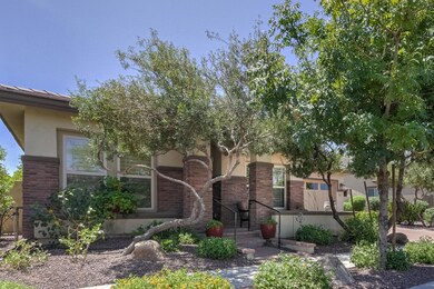 3423 E Megan St-3