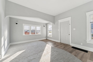 29 N 8th St, Council Bluffs, IA 51503 - photo 6