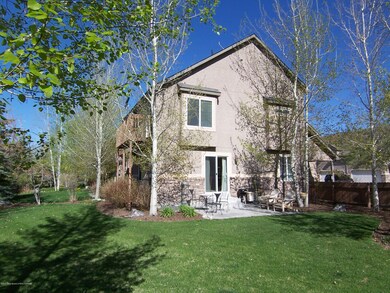Spring side lot & rear yard