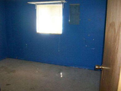 18421 Baker Ave, Country Club Hills, IL 60478 - photo 7