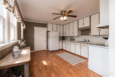 720 N 3rd St_Staged-6