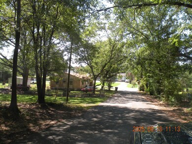 919 Pine St, Jasper, AL 35501 - photo 4