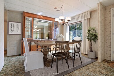 23627 Lake Dr E, Bothell, WA 98021 - photo 5