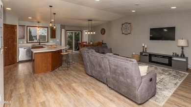 5125 Hitchcock Dr, Bismarck, ND 58503 - photo 5