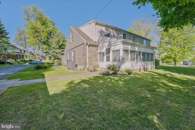 467 Eaton Rd, Drexel Hill, PA 19026 - photo 5