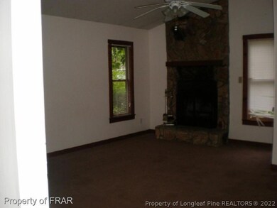 4612 Pine Needle Ct, Fayetteville, NC 28314 - photo 3