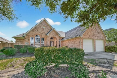 4018 Copper Creek, Baytown, TX 77521 - photo 3