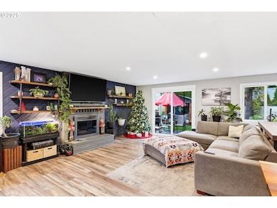 748 SW Willowbrook Ave, Gresham, OR 97080 - photo 7