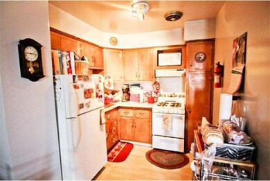 624 W Providence Rd, Aldan, PA 19018 - photo 4