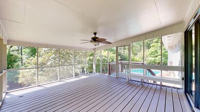 screened porch