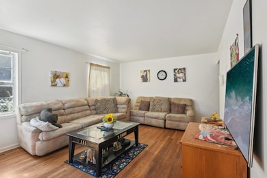 22 N Lewis Ave, Waukegan, IL 60085 - photo 5