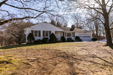 5 Charlesgate Rd, Hopedale, MA 01747 - photo 2