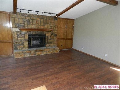 3801 S Poplar Ave, Broken Arrow, OK 74011 - photo 4