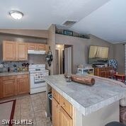 120 NW 25th St, Cape Coral, FL 33993 - photo 6