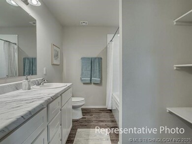 17 Blue Bell St, Bristow, OK 74010 - photo 5