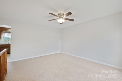 409 Cardinal Dr, Newton, NC 28658 - photo 5