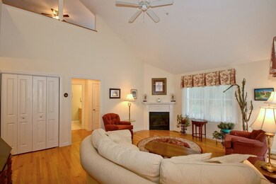 11 Autumn Dr unit F, Hudson, MA 01749 - photo 5
