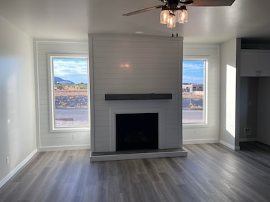 978 La Puerta, Alamogordo, NM 88310 - photo 2