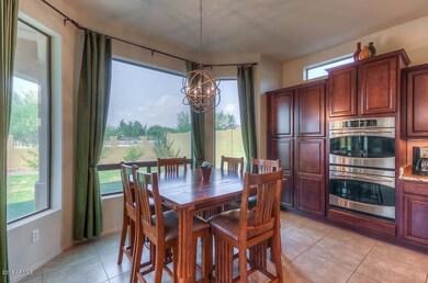 Kitchen (4)-SMALL