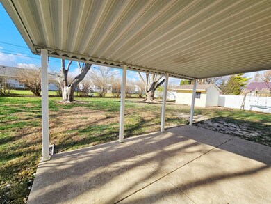 667 Waverly Ave, Washington Court House, OH 43160 - photo 7