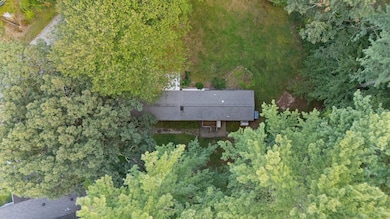 12 Lunar Ln, Nashua, NH 03062 - photo 2