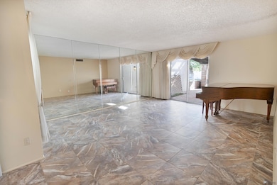 1401 E Torrey Pines Cir, Yuma, AZ 85365 - photo 5