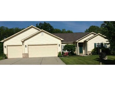 Exterior Front. Great Summer photo!