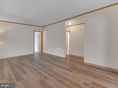 108 Juniper St, Palmyra, PA 17078 - photo 5