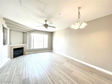 7135 S Durango Dr unit 304, Las Vegas, NV 89113 - photo 2