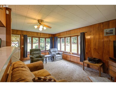 36961 S Sawtell Rd, Molalla, OR 97038 - photo 6