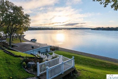 1505 Squirrels Nest Rd, Kasota, MN 56050 - photo 3