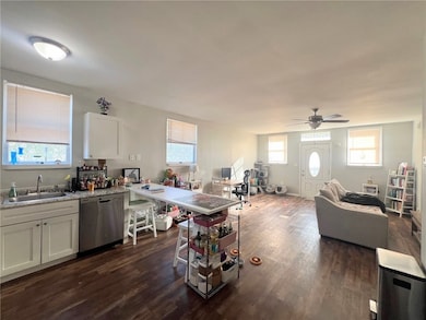 1039 State Ave unit 1039, Coraopolis, PA 15108 - photo 3