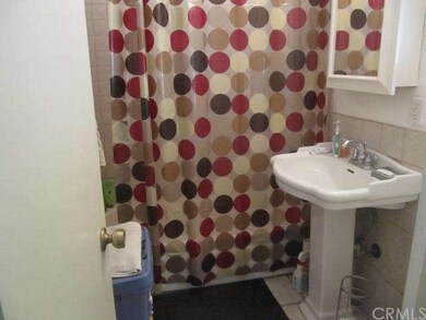 Unit A Bathroom