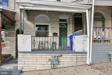 1229 Buttonwood St, Reading, PA 19604 - photo 2