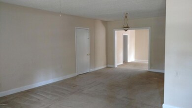5275 Plymouth St, Jacksonville, FL 32205 - photo 2
