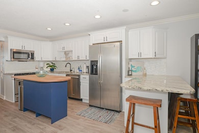 110 SW Hideaway Place, Stuart, FL 34994 - photo 7