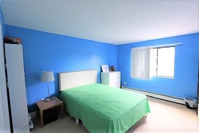 2510 Skyline Dr unit 11, Lowell, MA 01854 - photo 5