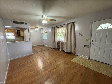 329 Thelma Dr, Sheffield Lake, OH 44054 - photo 3